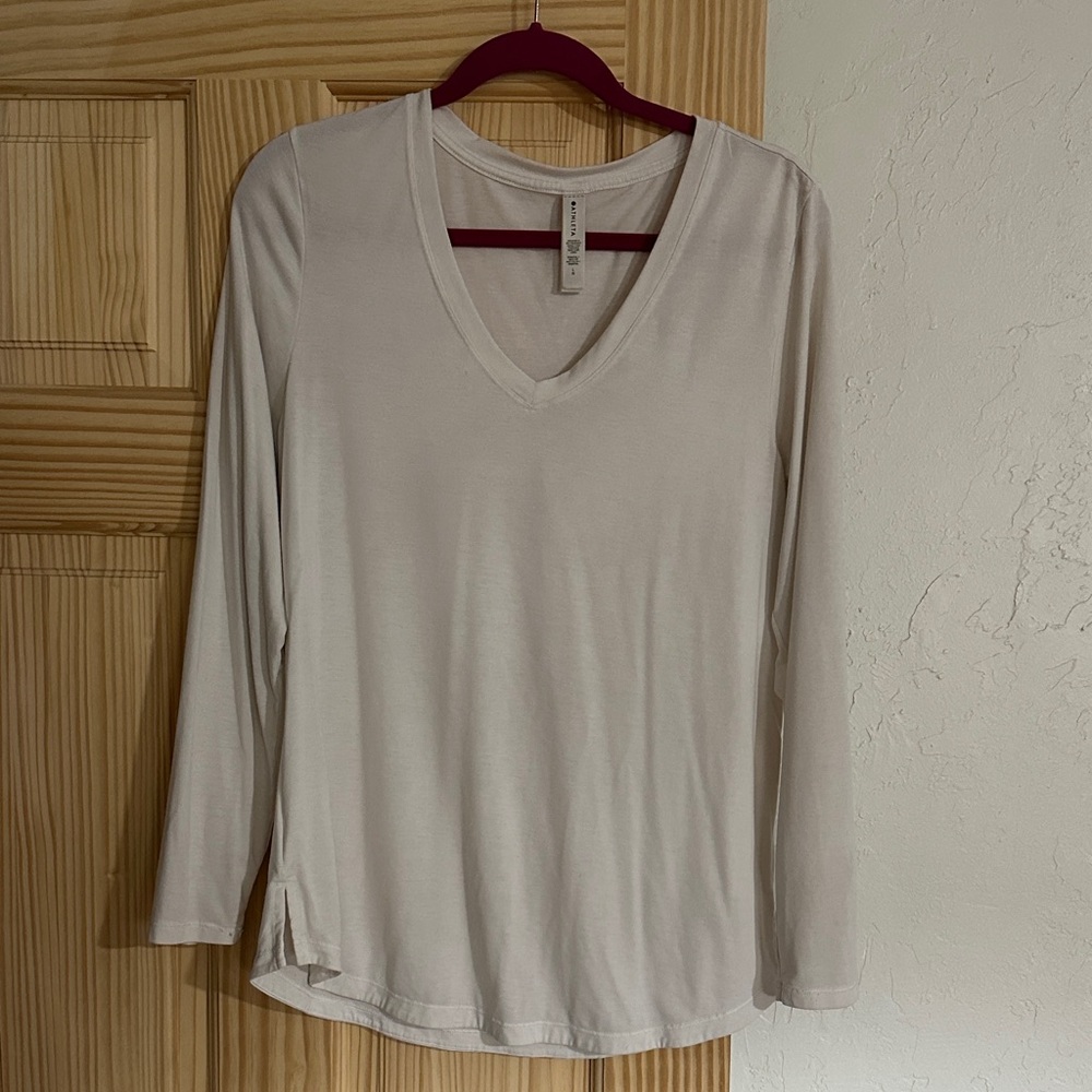 Athleta Women's White Long Sleeve V-Neck Tee